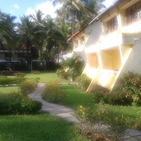Colva Residency Hotel ภายนอก รูปภาพ