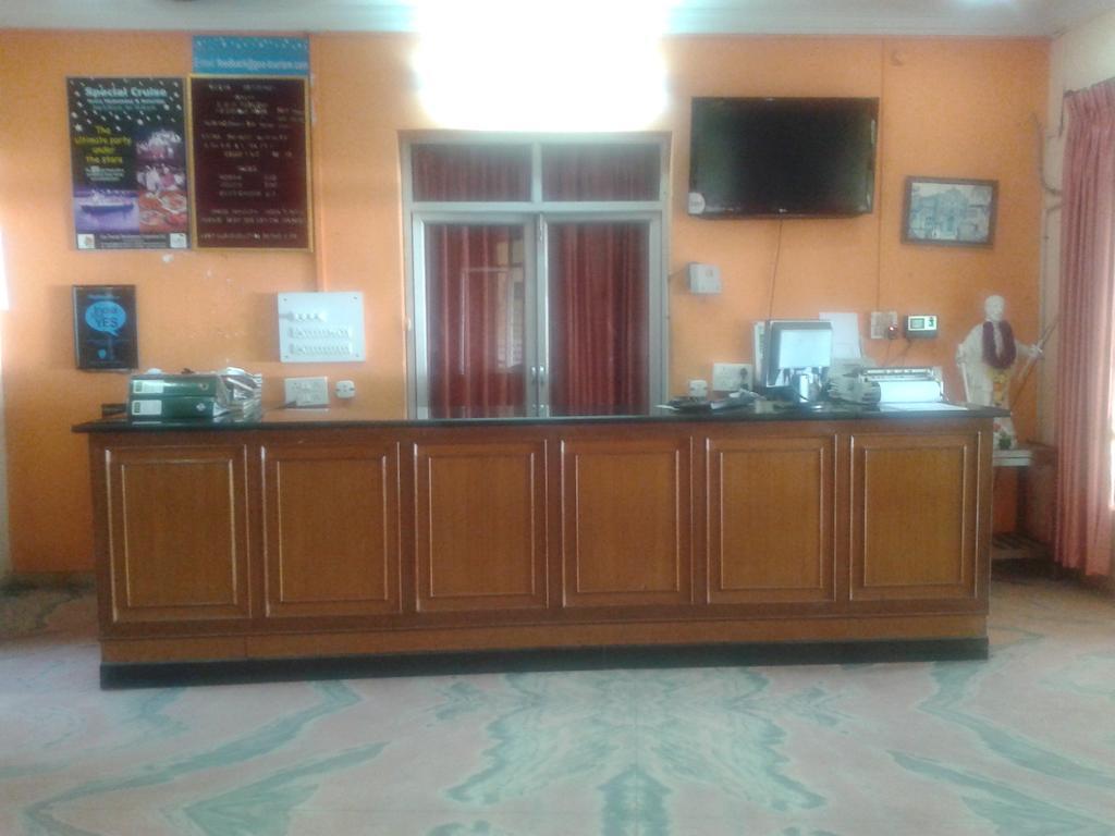 Colva Residency Hotel ภายนอก รูปภาพ
