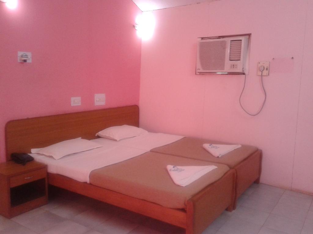Colva Residency Hotel ภายนอก รูปภาพ
