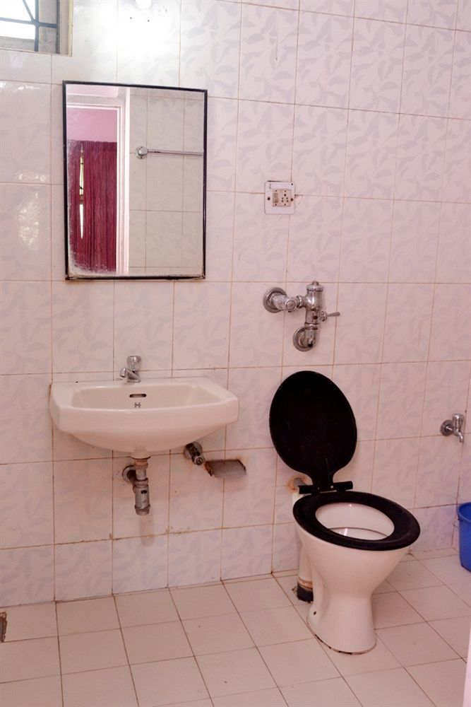 Colva Residency Hotel ภายนอก รูปภาพ